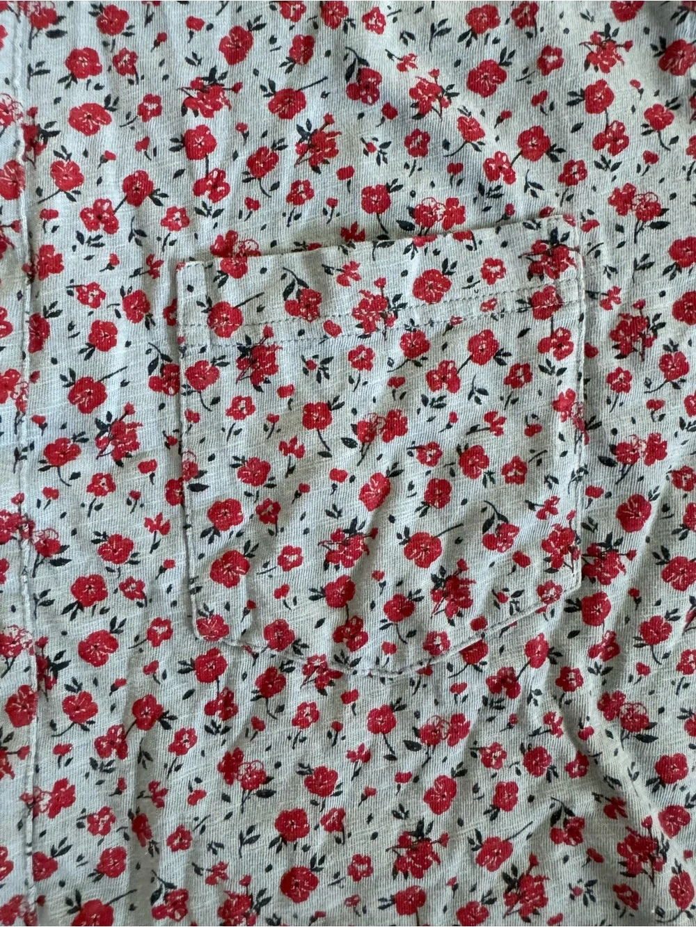 Men's large Short-Sleeve Floral Button-Up Shirt - Red Floral on Light blue/Gray